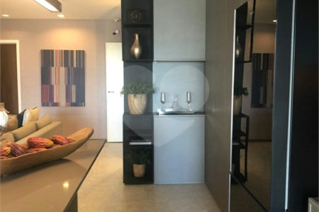 Apartamento à venda com 3 suítes em Jardim das Acácias, São Paulo, SP