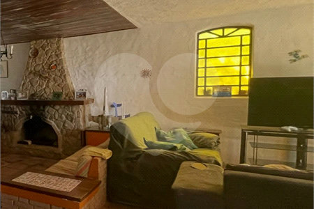 Casa à venda com 4 suítes em Retiro das Fontes, Atibaia, SP