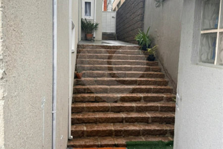 Casa à venda com 5 suítes em Aruã, Mogi das Cruzes, SP