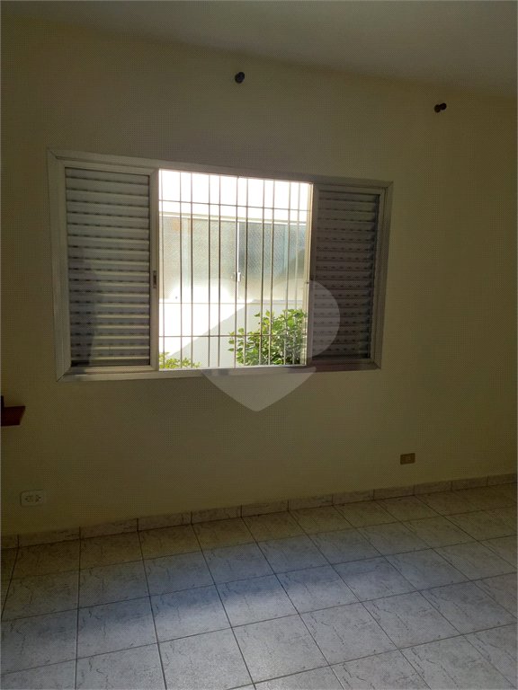Sobrado à venda com 5 quartos, sendo 2 suítes,  em Tremembé, São Paulo, SP