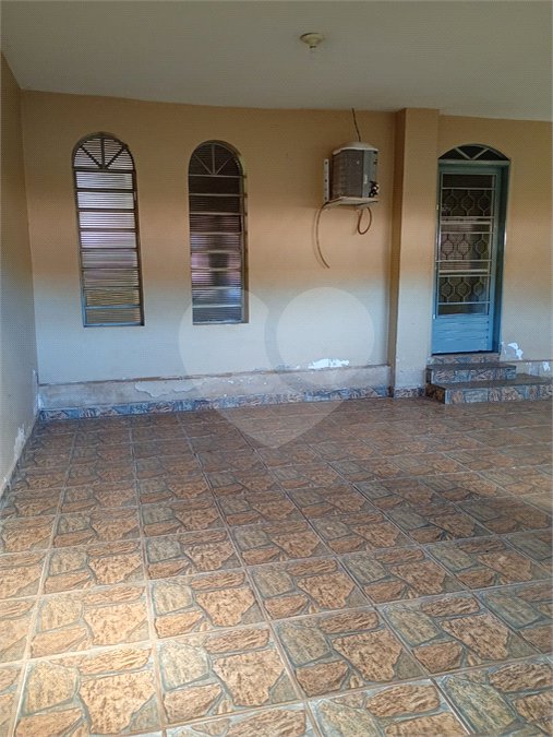 Casa à venda com 3 quartos em Geraldo Correia de Carvalho, Ribeirão Preto, SP