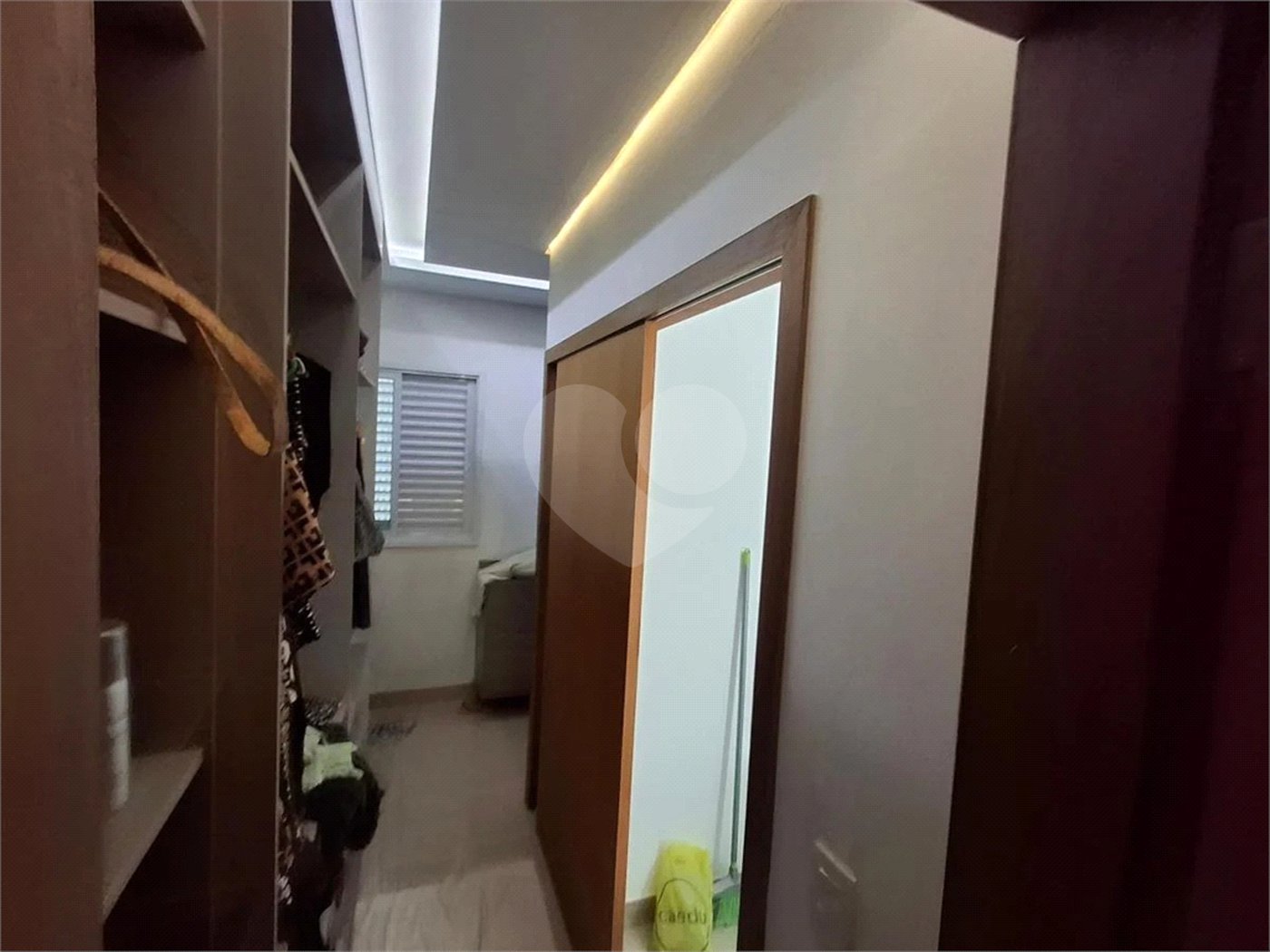 Sobrado a venda Ipiranga/SP 180m² com 3 Quartos suítes 5 banheiros 4 vagas área de serviços e Churrasqueira.