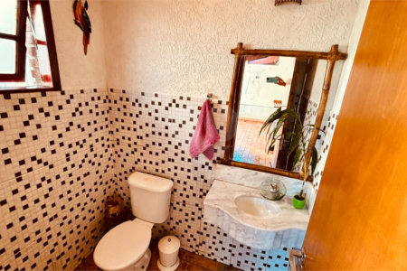 Sobrado à venda com 3 quartos, sendo 1 suíte, em Chácara Recanto Verde, Cotia, SP