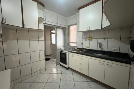 Apartamento à venda com 2 quartos, sendo 1 suíte,  em Camargos, Guarulhos, SP