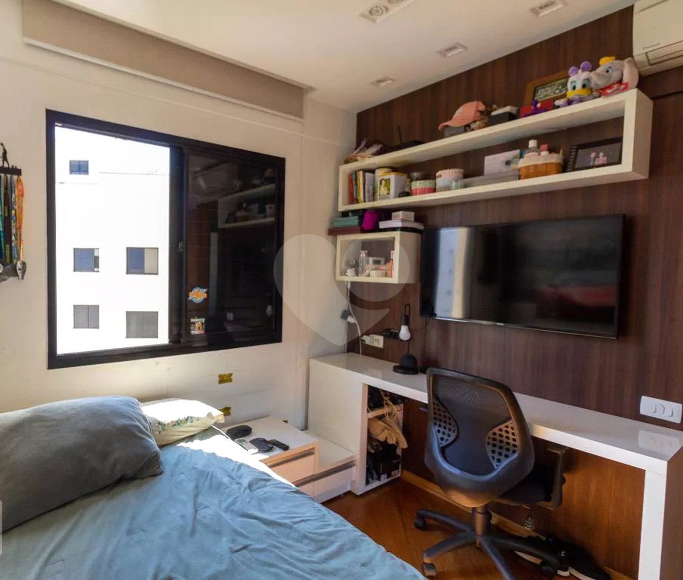 Apartamento à venda com 4 quartos, sendo 2 suítes, em Cidade São Francisco, São Paulo, SP