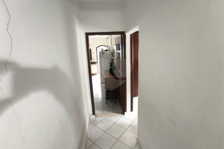 Casa à venda com 5 quartos, sendo 2 suítes, em Jardim Umarizal, São Paulo, SP