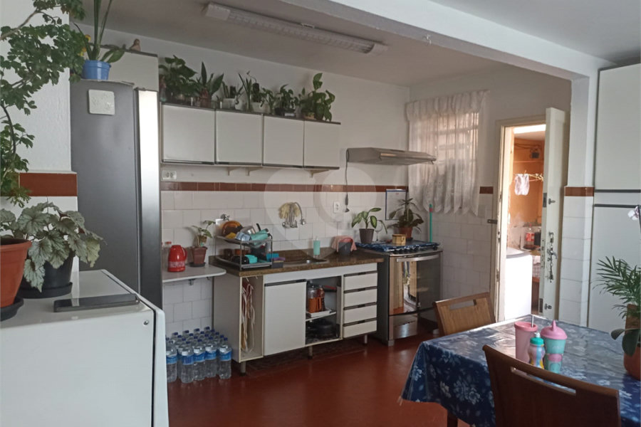 Sobrado à venda com 2 quartos em Tremembé, São Paulo, SP