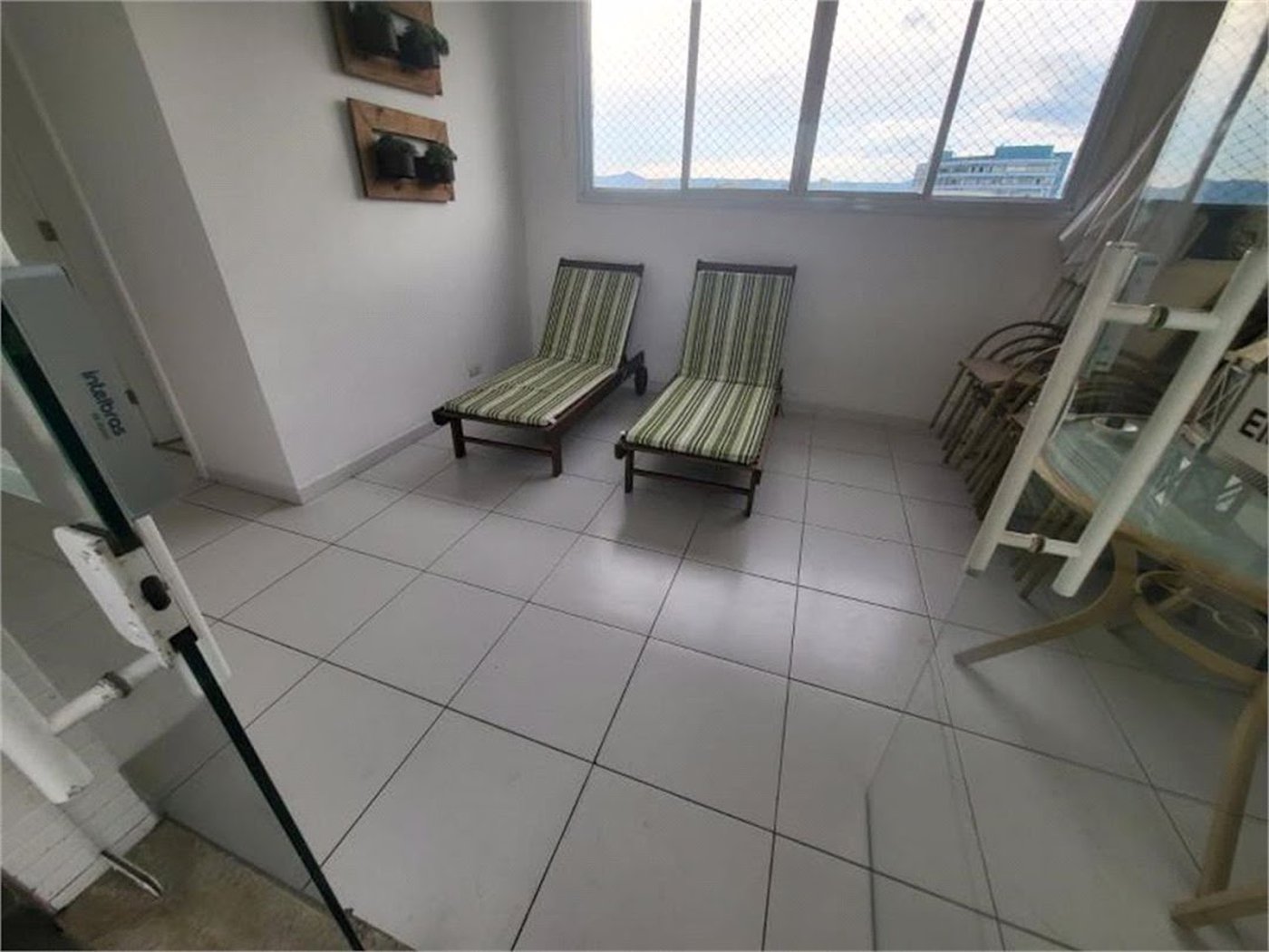 Apartamento Residencial à venda, Itararé, São Vicente - AP1404.