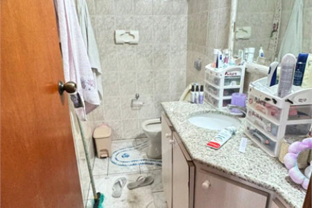 Sobrado à venda com 4 quartos em Interlagos, São Paulo, SP