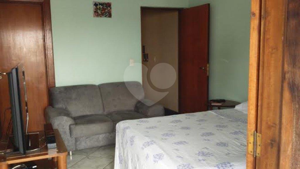 Sobrado à venda com 4 quartos, sendo 3 suítes, em Vila Maria Alta, São Paulo, SP