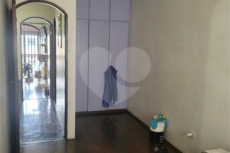 Sobrado à venda com 3 quartos, sendo 1 suíte,  em Tremembé, São Paulo, SP