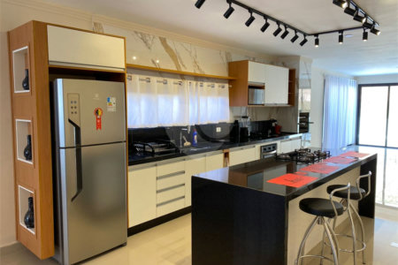 Casa à venda com 3 suítes em Taipas de Pedras (mailasqui), São Roque, SP