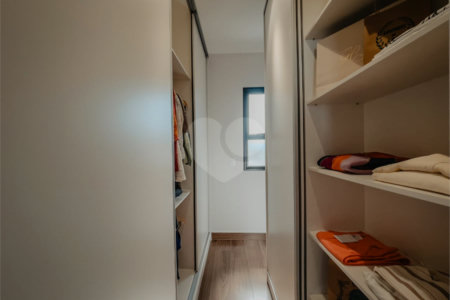 Casa à venda com 3 suítes no condomínio Residencial Viena, Indaiatuba - SP