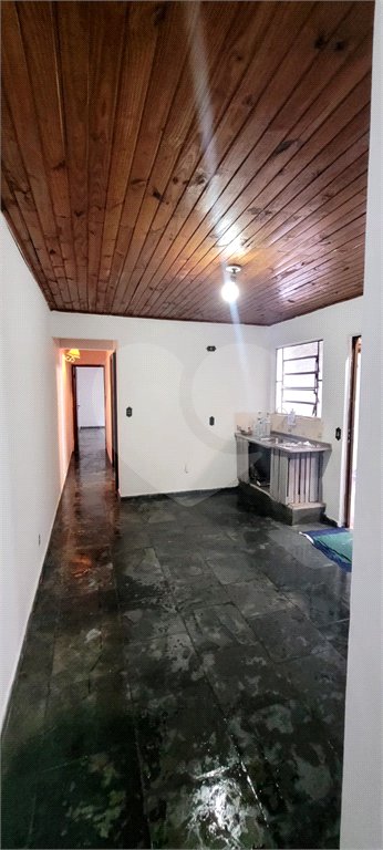 Casa à venda com 3 quartos em Conjunto Residencial Cocuera, Mogi das Cruzes, SP