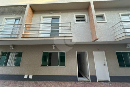 Casa à venda com 2 suítes no condomínio Olido, Atibaia - SP