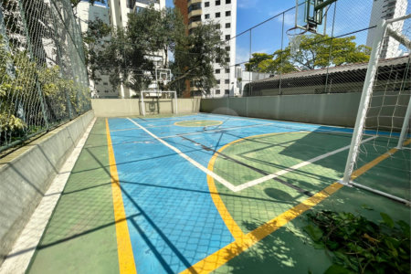 Apartamento à venda com 4 quartos, sendo 3 suítes, em Campo Belo, São Paulo, SP