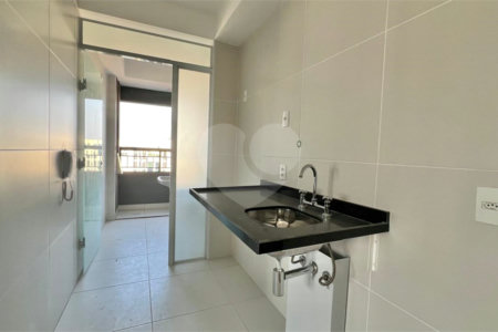 Apartamento à venda com 2 quartos em Moema, São Paulo, SP