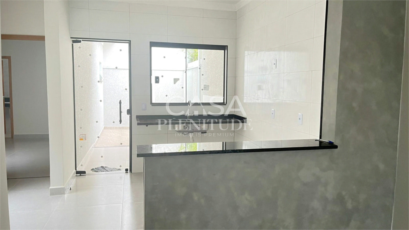Casa à venda com 2 quartos, sendo 1 suíte, em Jardim Residencial Villa Amato, Sorocaba, SP