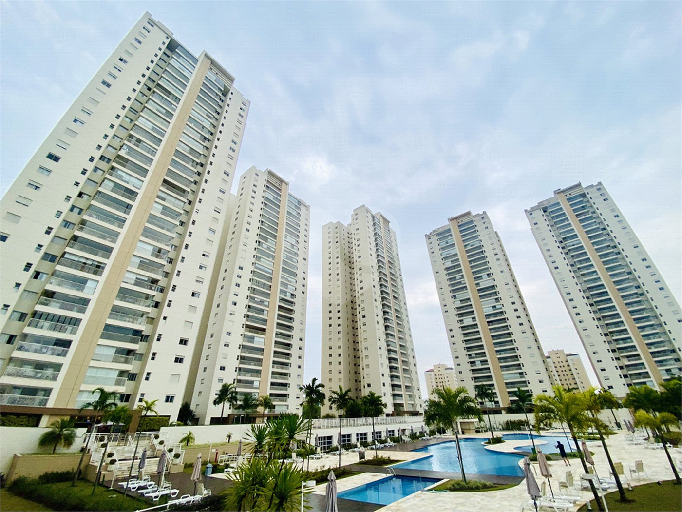 Apartamento à venda com 3 suítes no Centro, São Bernardo do Campo, SP
