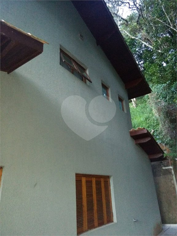 Casa à venda com 3 suítes no condomínio Alpes da Cantareira, Mairiporã - SP