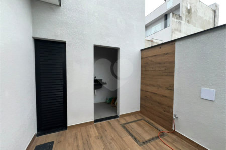 Casa à venda com 3 quartos, sendo 1 suíte, no condomínio Horto Florestal Villagio, Sorocaba - SP