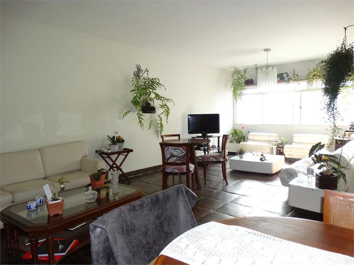 Apartamento à venda com 3 quartos, sendo 1 suíte, em Pinheiros, São Paulo, SP
