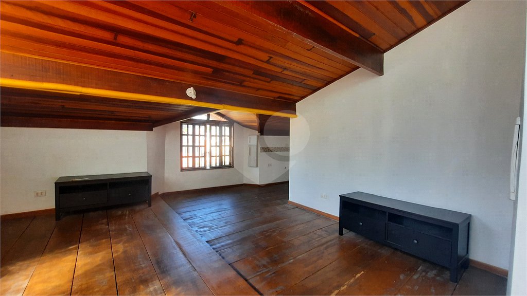 Casa de Vila à venda com 4 quartos, sendo 2 suítes, em Granja Julieta, São Paulo, SP