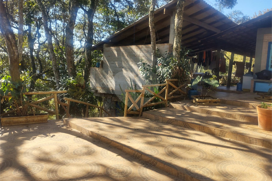 Casa à venda ou para alugar com 3 suítes em Juqueri Mirim, Mairiporã, SP