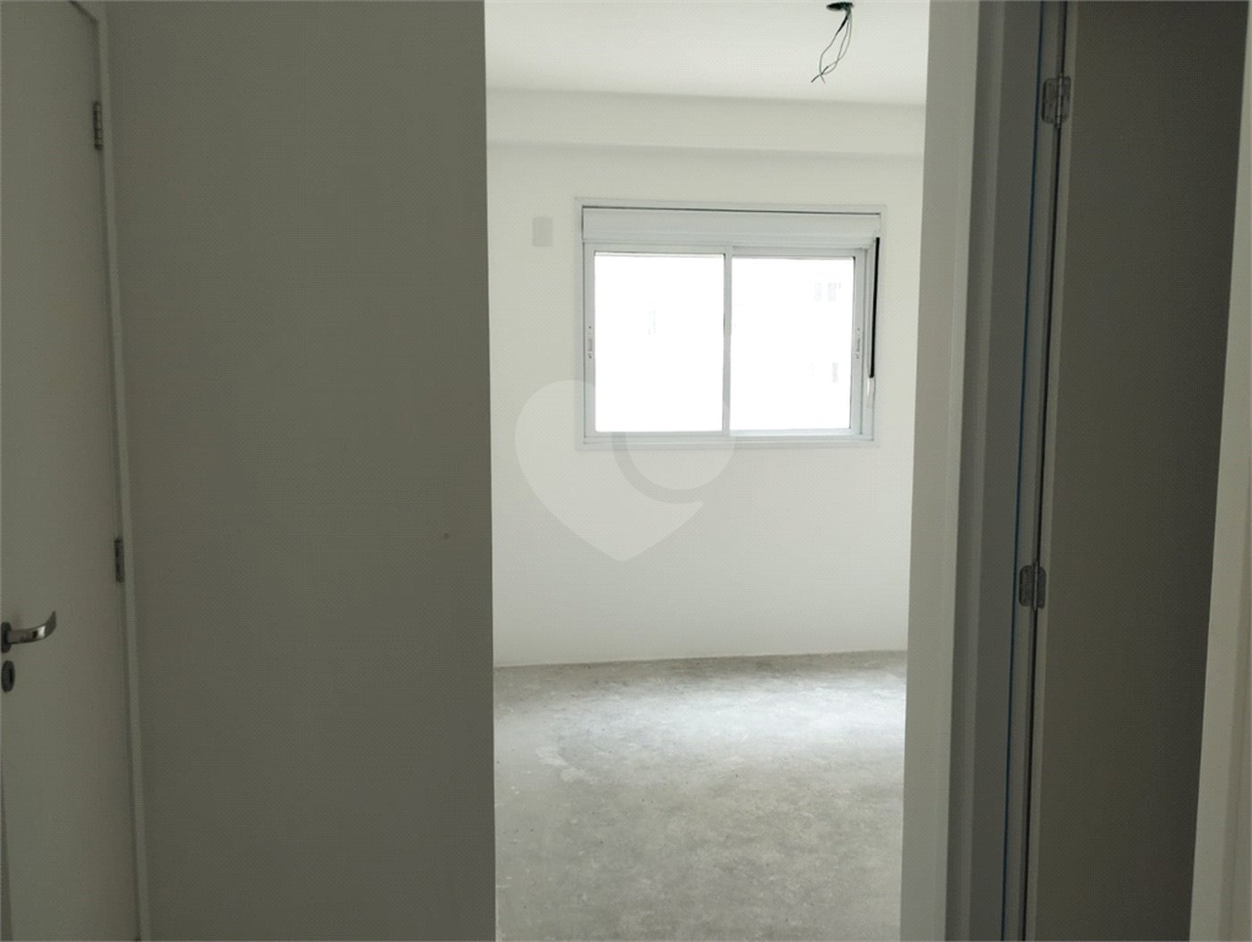 Apartamento à venda com 2 quartos, sendo 1 suíte, em Jardim Flor da Montanha, Guarulhos, SP