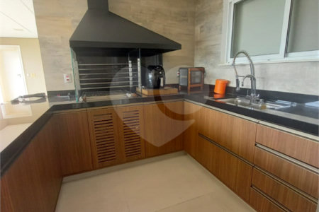Casa à venda com 4 suítes no condomínio Alpes de Vinhedo, Vinhedo - SP