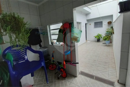 Casa à venda com 3 quartos em Jardim São Jorge, São Paulo, SP