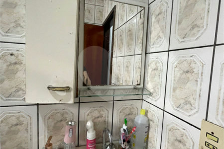 Casa à venda com 3 quartos, sendo 1 suíte, em Gopoúva, Guarulhos, SP
