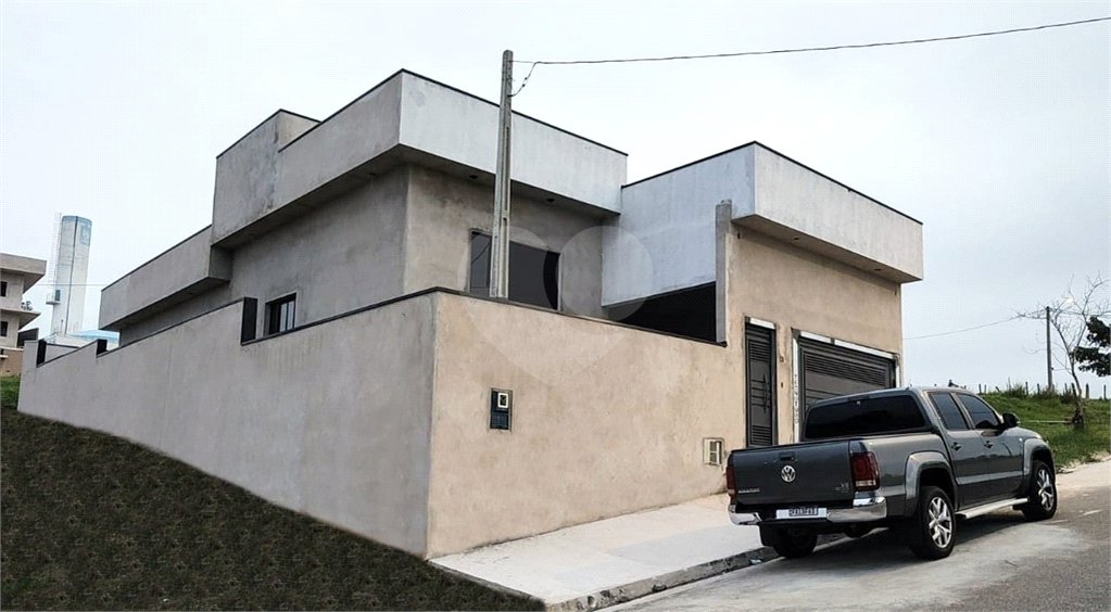 Casa à venda com 3 quartos, sendo 1 suíte, em Portal Giardino, Itatiba, SP