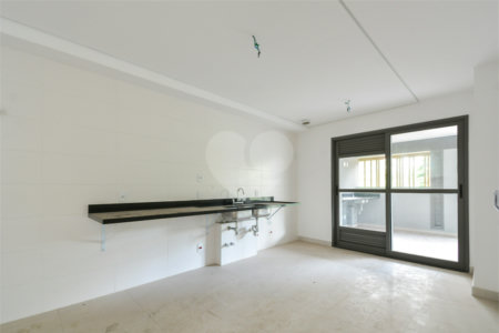 Apartamento à venda com 4 suítes em Sumaré, São Paulo, SP
