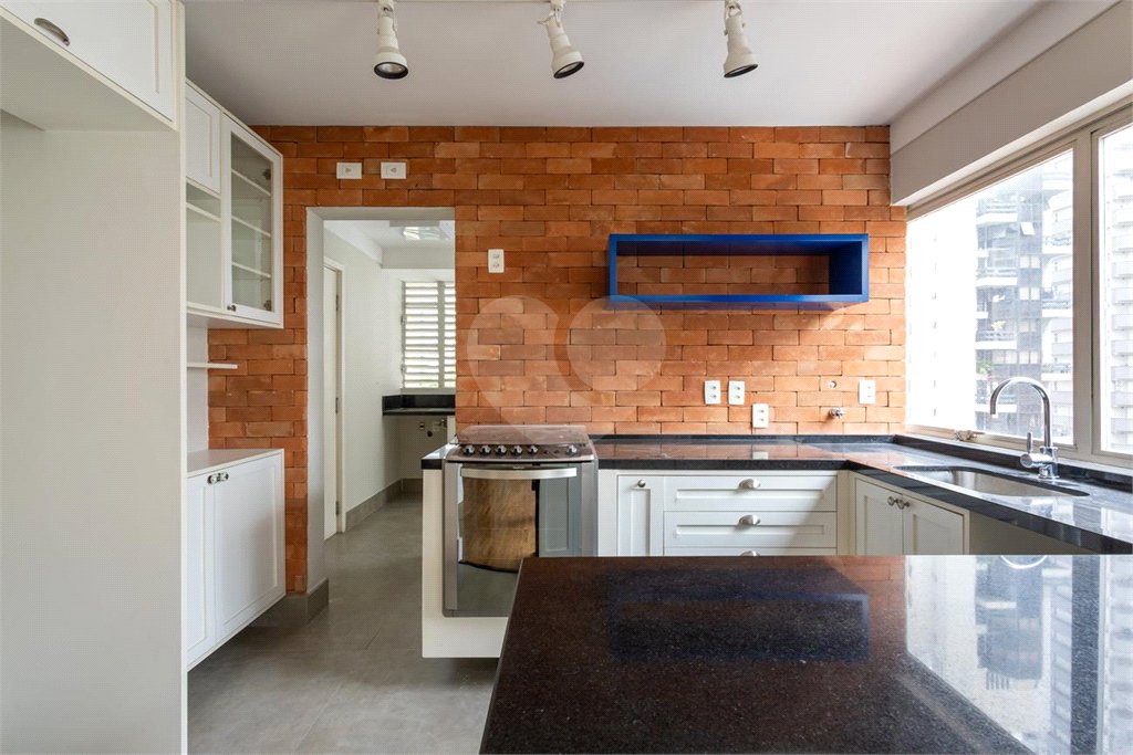 Apartamento à venda com 1 suíte em Indianópolis, São Paulo, SP