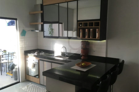 Casa à venda com 3 quartos, sendo 1 suíte, no condomínio Golden Park Residence II, Sorocaba - SP