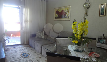 Casa à venda com 3 quartos, sendo 1 suíte,  em Vila Maria, São Paulo, SP
