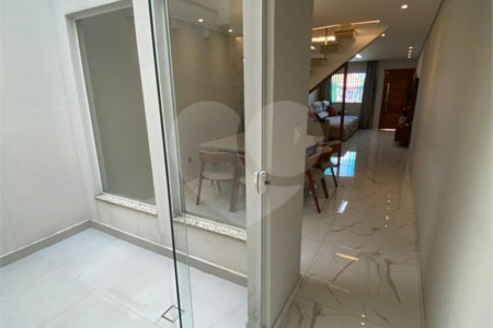 Sobrado à venda com 3 quartos, sendo 1 suíte,  em Vila Maria Alta, São Paulo, SP
