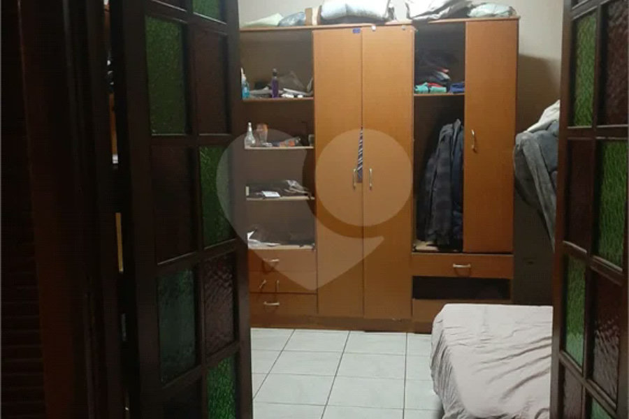 Sobrado à venda com 5 quartos, sendo 2 suítes, em Tremembé, São Paulo, SP