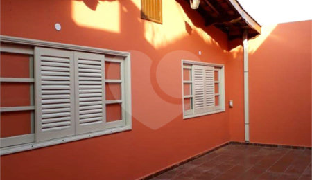 Casa à venda com 3 quartos em Santa Rosa, Vinhedo, SP