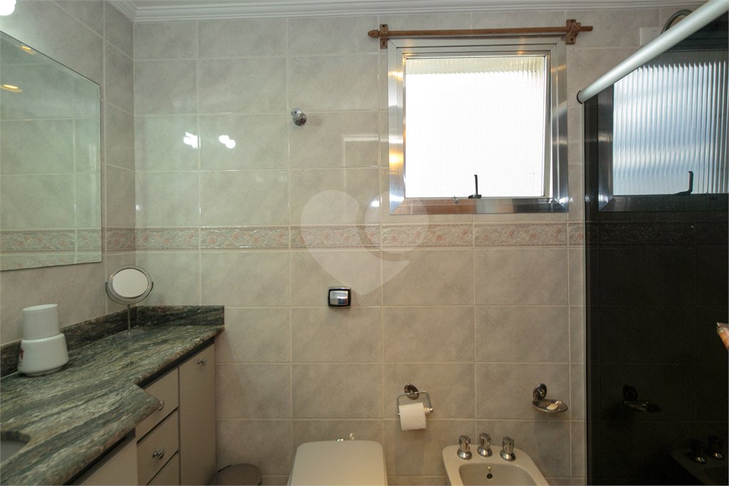 Apartamento à venda com 4 quartos, sendo 1 suíte, em Alto da Boa Vista, São Paulo, SP