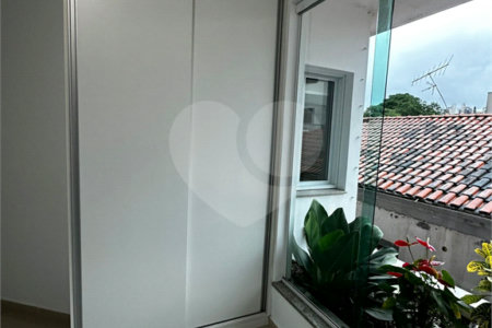 Sobrado Reformado à venda na Saúde c/160m2 - 3 Quartos/1 Suíte/2 Vagas de garagem