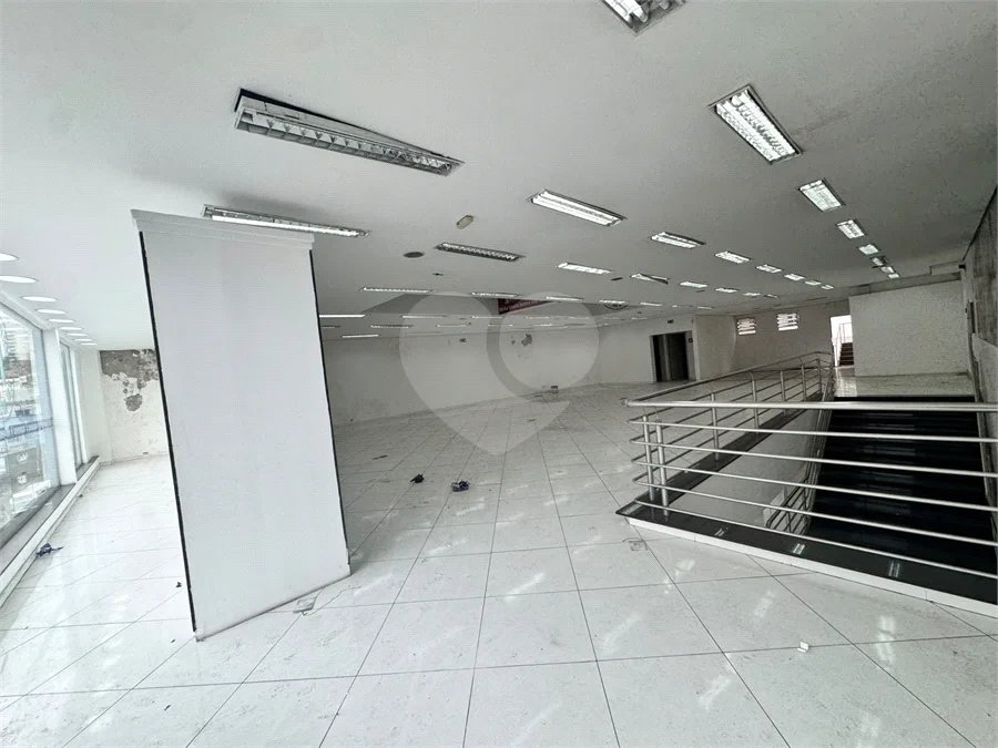 PRÉDIO COMERCIAL DE 944 M² PARA LOCAÇÃO | LOCALIZAÇÃO ESTRATÉGICA, GRANDE VISIBILIDADE E EXCELENTE POTENCIAL COMERCIAL