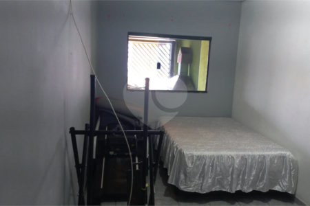 Casa à Venda no Jardim Hikare