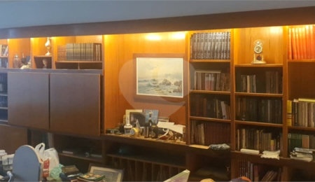 Apartamento à venda com 4 quartos, sendo 1 suíte,  em Santa Cecília, São Paulo, SP