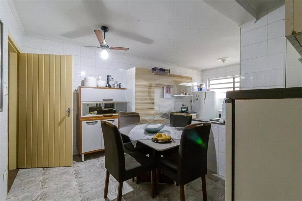Casa à venda com 121m² 3 quartos e 2 vagas