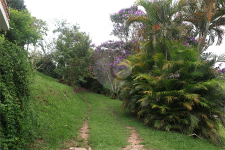 Chácara à venda com 3 quartos, sendo 1 suíte, em Jardim 21 de Março, Louveira, SP