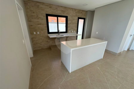 Casa à venda com 4 suítes no condomínio Villas do Golf, Itu - SP