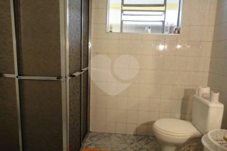 Casa à venda com 3 quartos, sendo 2 suítes, em Jardim Taboão, São Paulo, SP