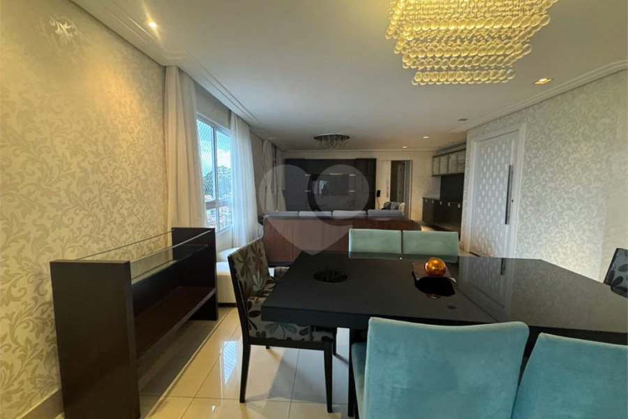 Apartamento à venda com 3 suítes em Santa Teresinha, São Paulo, SP